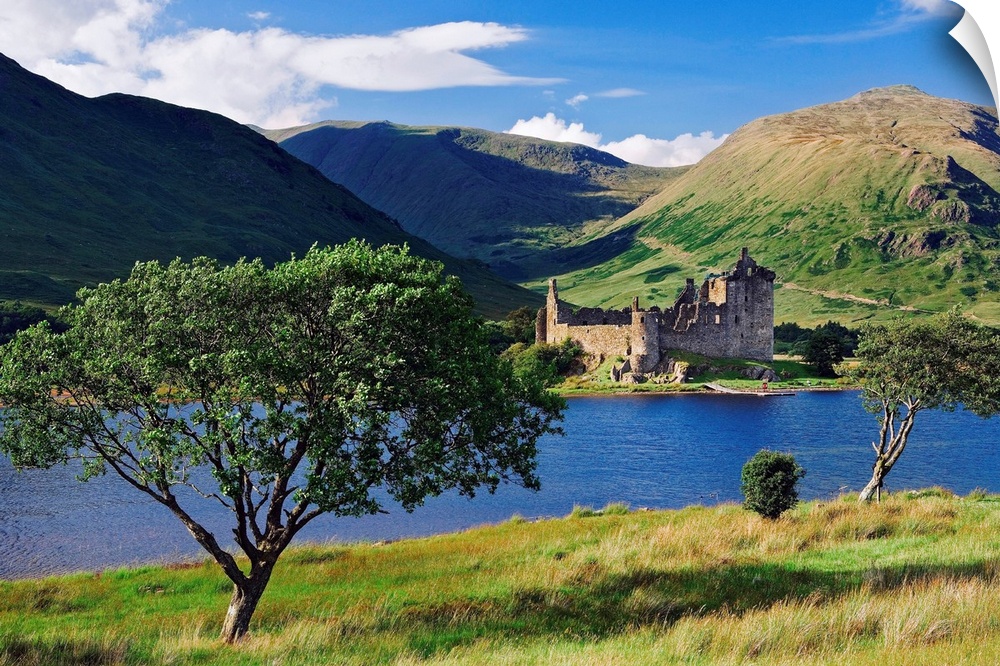 United Kingdom, UK, Scotland, Highlands, Loch Awe, Kilchurn Castle