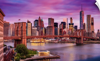 USA, New York City, East River, Brooklyn Bridge, View Of Manhattan And Skyline
