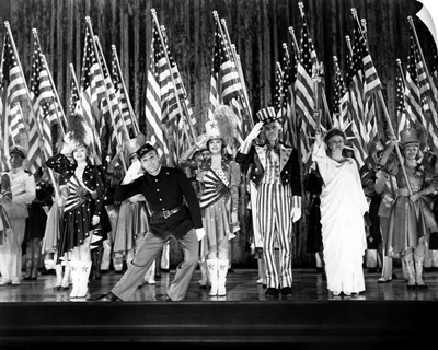 Jeanne Cagney, James Cagney, Joan Leslie, Walter Huston, Yankee Doodle Dandy