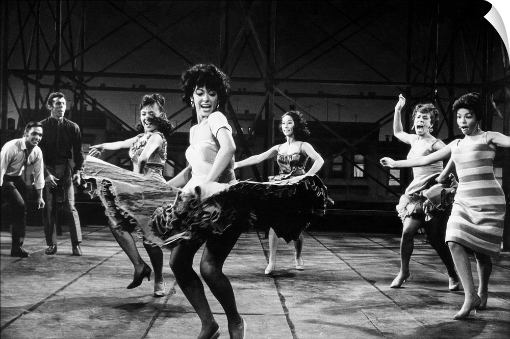 WEST SIDE STORY, Rita Moreno (front), 1961.