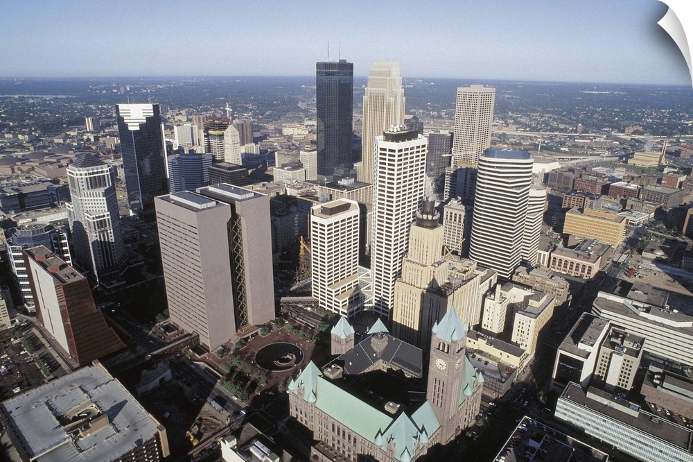 Aerial view of downtown Minneapolis , Minnesota
