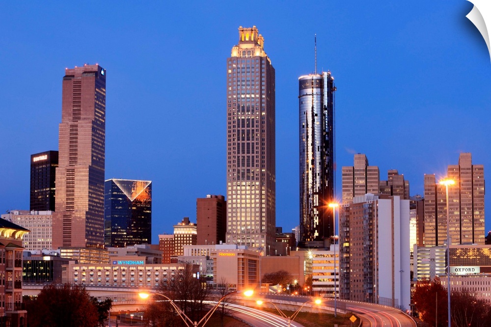 Atlanta, Georgia is both the state capital and largest city in Georgia