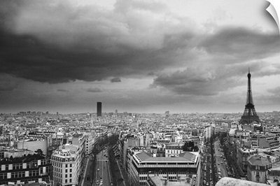 black and white aerial view of an overcast sky above the Eiffel tower