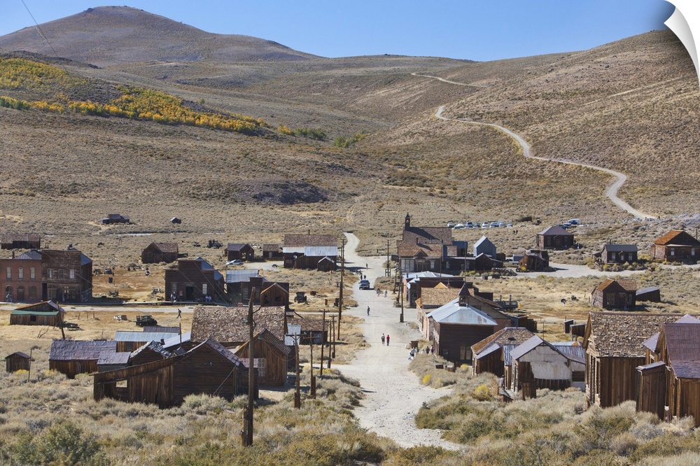 View of ghost town Bodie surrounded by the Bodie Hills, east of the Sierra Nevada mountains