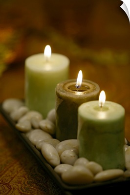 Candles with stones