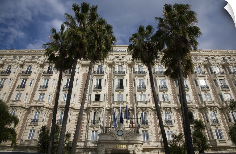Cannes, Carlton Hotel Intercontinental, one of the most important hotels along Boulevard de la Croisette, Cannes, Cote d'A...