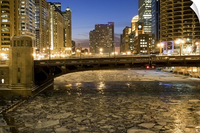 Chicago River at Dusk