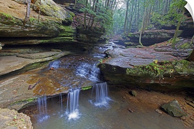 Creek at old man's cave, Ohio