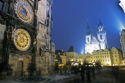 Czech Republic, Prague, Old town square and church of Our Lady