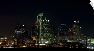 Dallas, Texas, illuminated skyline at night