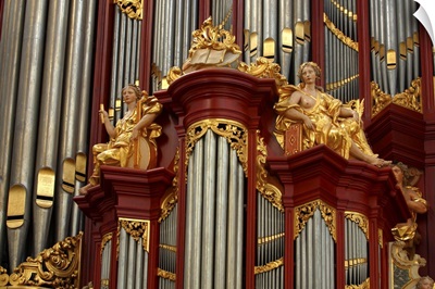 Decorative organ pipes
