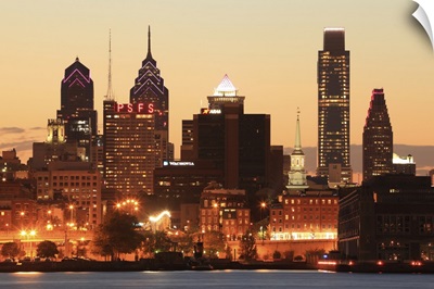 Downtown Philadelphia, Pennsylvania at sunset