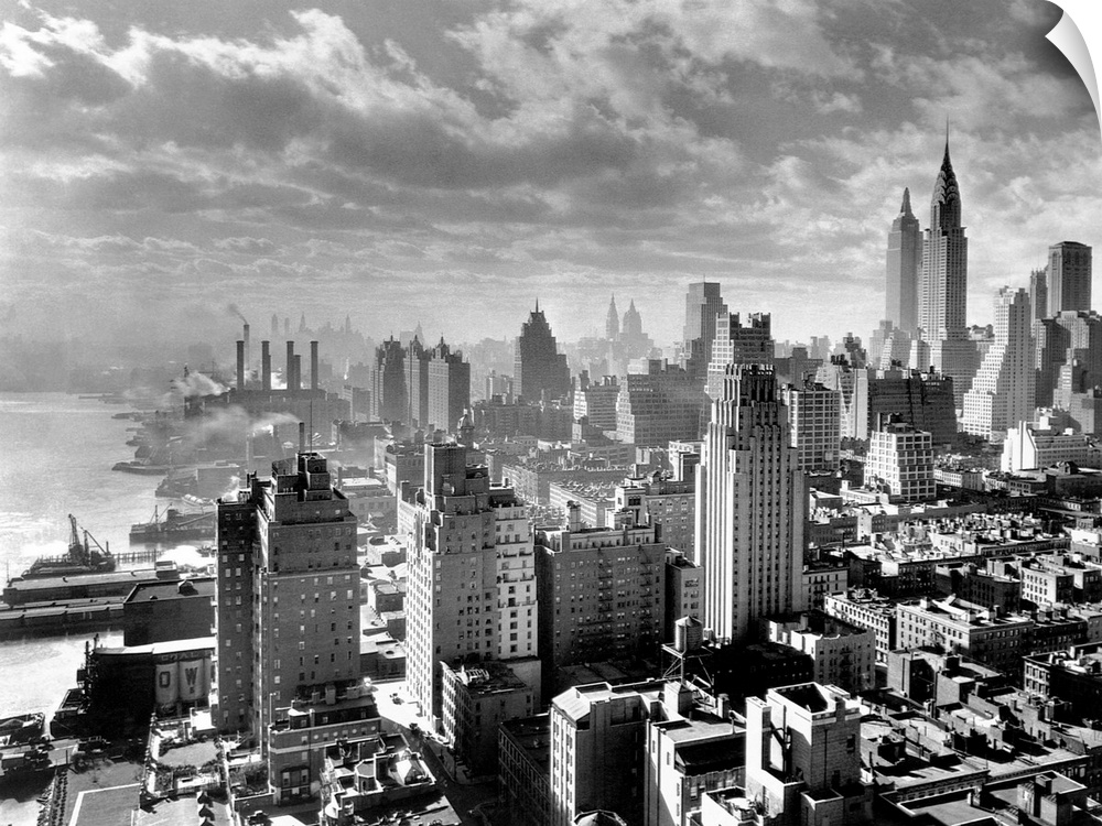 The view of 1931 Manhattan from the 27th floor of the River House.