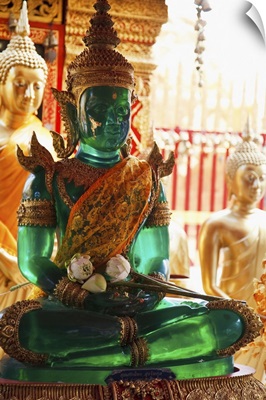 emerald buddha at doi suteph temple