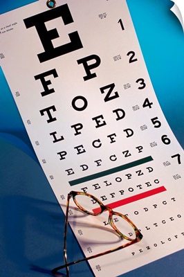 Eye chart with eyeglasses