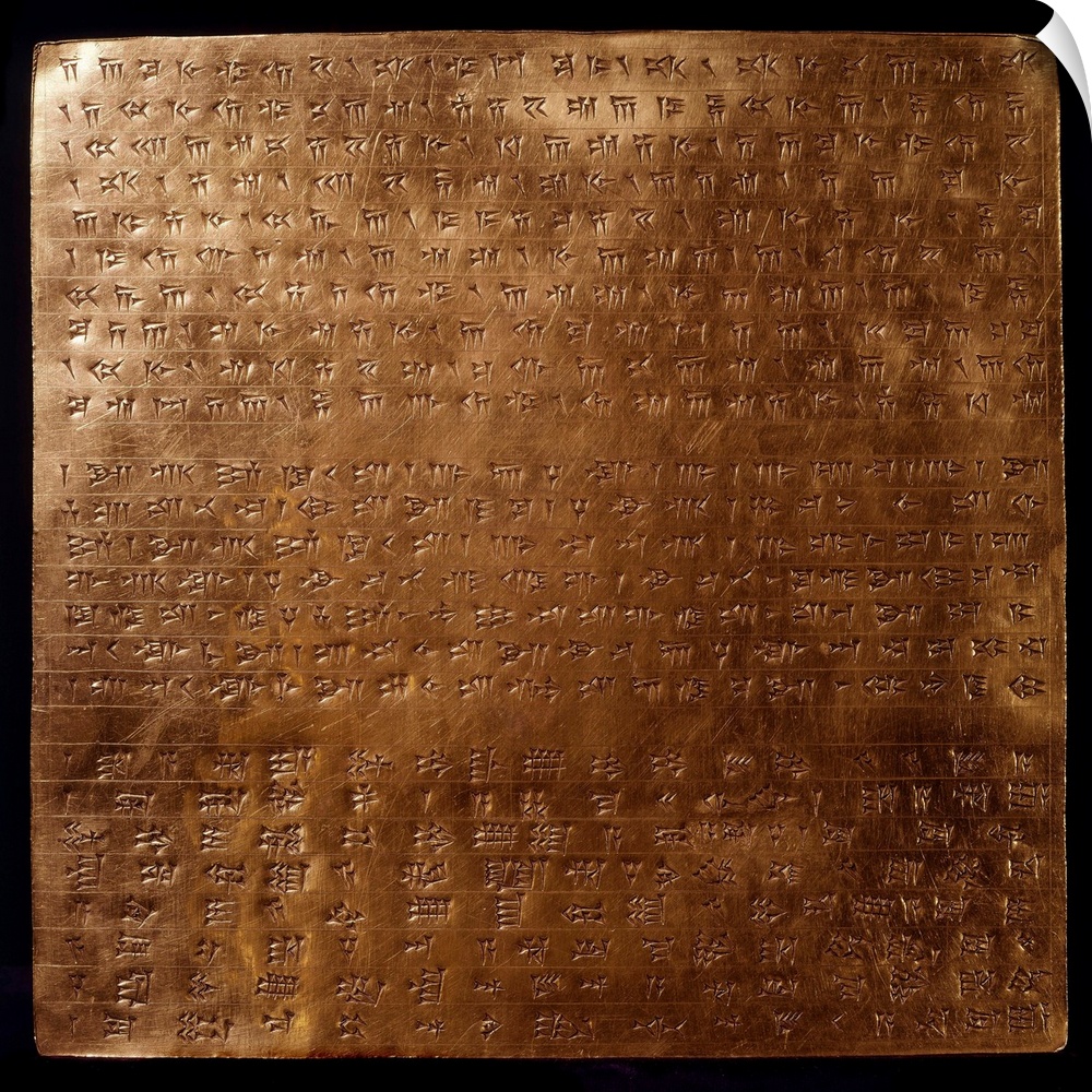 Persian Empire : gold plate of Achaemenid king Darius I (550-486 BC) engraved with inscriptions in cuneiform writing;550-5...