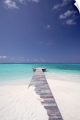 jetty leading to ocean, maldives