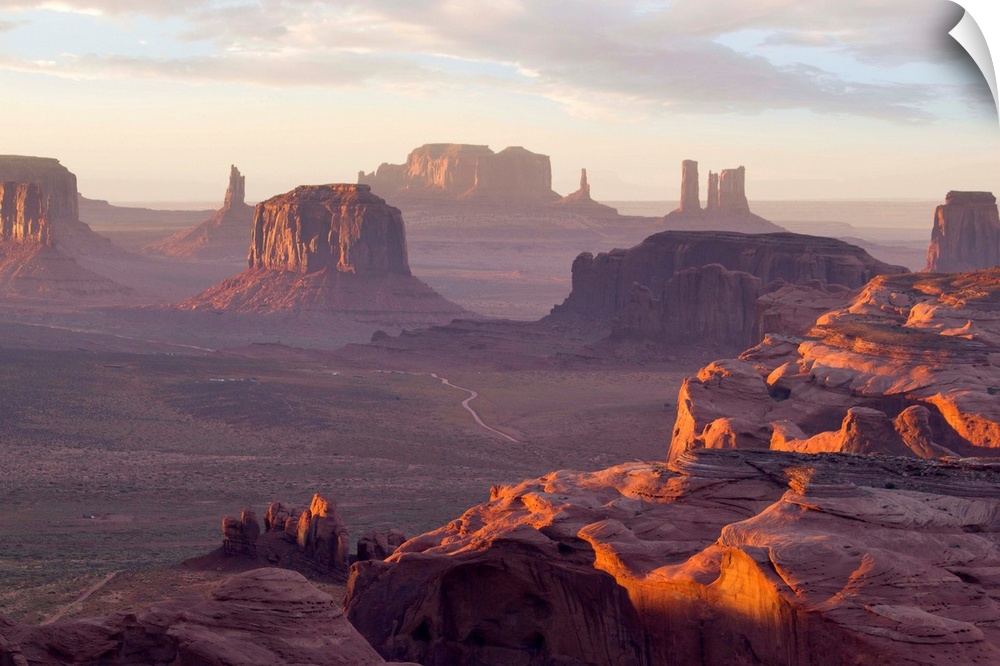 USA, Monument Valley, view from the Hun's Mesa, remote and beautiful location in the canyon desert, near the Utah and Ariz...