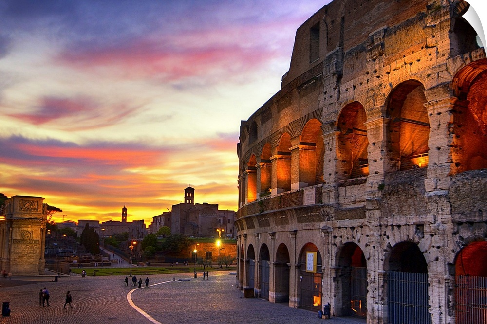 Photograph of the Colosseum in Rome, Italy at sundown.