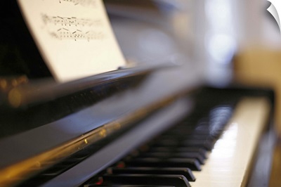 Piano with blur