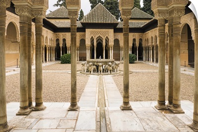 Pillared portico surrounding courtyard