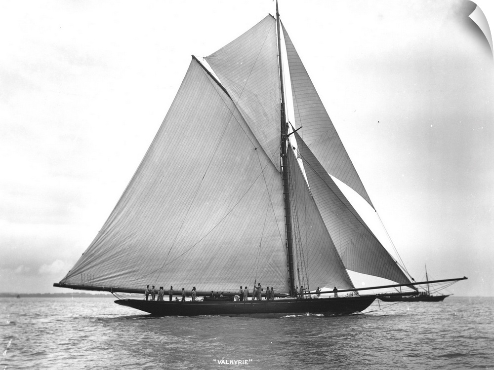ca. 1893 --- Sailing Yacht Valkyrie --- Image by .. Hulton-Deutsch Collection/CORBIS