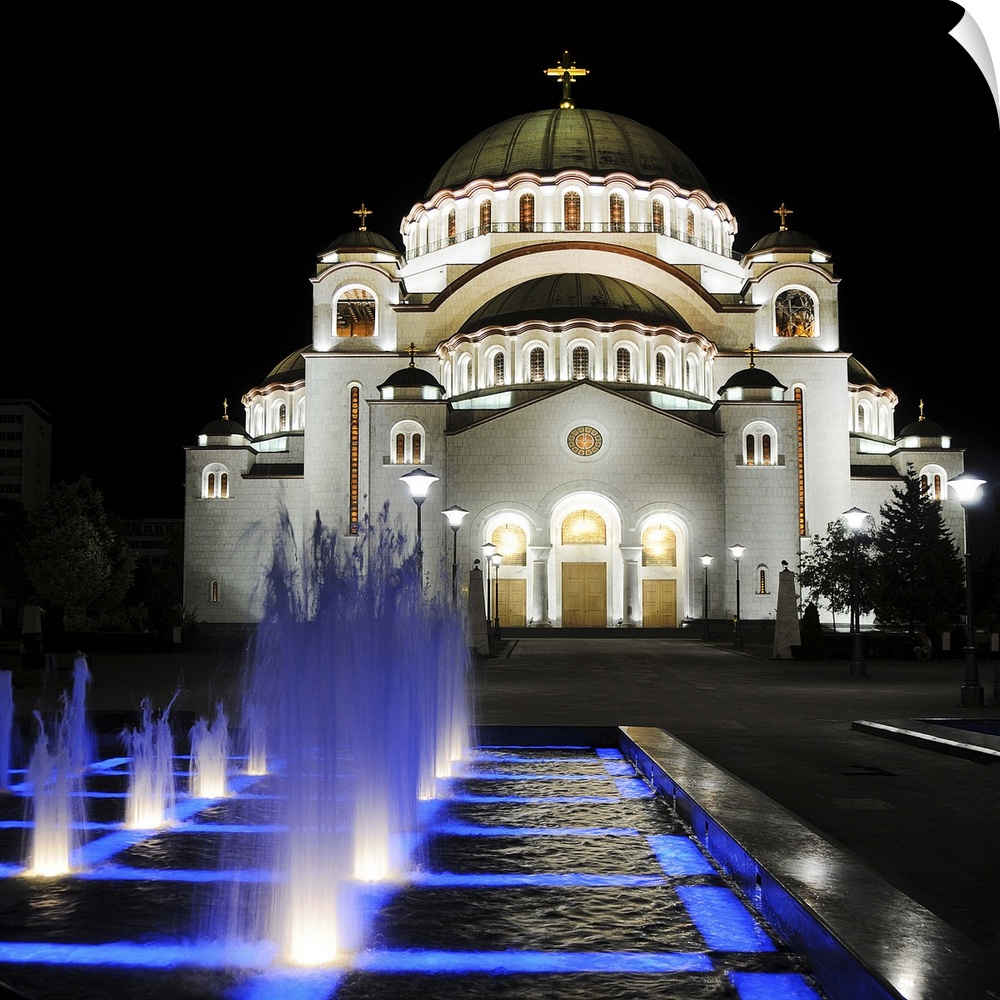 The St. Sava Temple in Belgrade in Serbia is the largest Orthodox church in the Balkans and one of the ten largest church ...