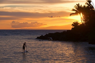 Stand-Up Paddler At Sunset On Maui, Hawaii