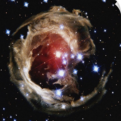 The flashes of light visible in front of V838 Monocerotis are caused by light echo.