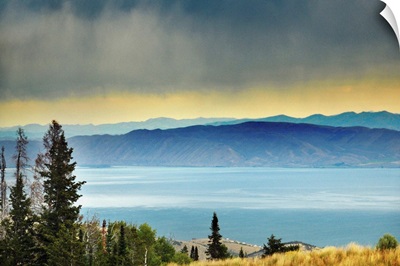 View of Bear Lake as we crested hill drops down into Garden City.