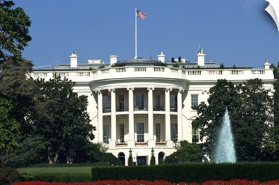 White House exterior and grounds