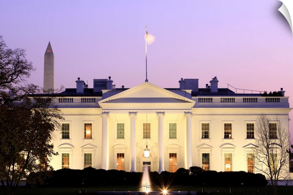 White House, Washington DC at sunset