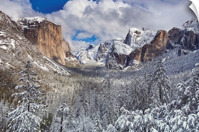 Yosemite National Park, California after snow storm