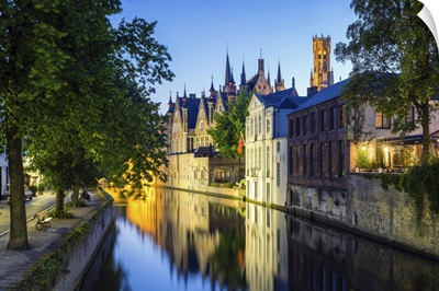 Belgium, West Flanders, Bruges (Brugge). Buildings along the Groenerei canal
