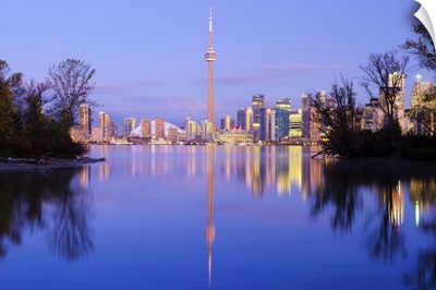 Canada, Ontario, Toronto, CN Tower and Downtown Skyline from Toronto Island