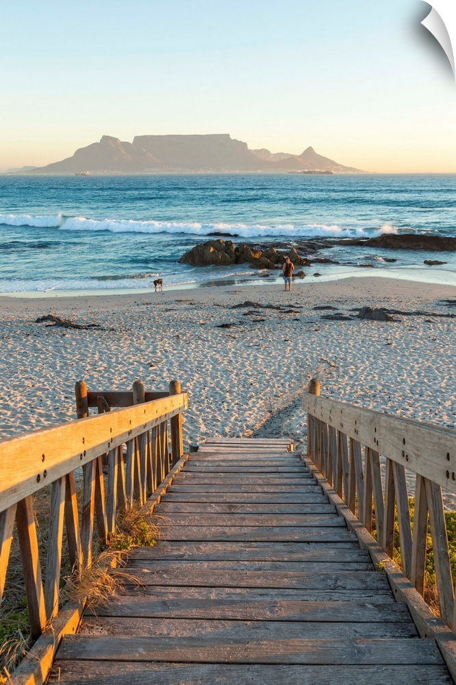 Bloubergstrand beach with Table Mountain in background. Cape Town, Western Cape, South Africa.