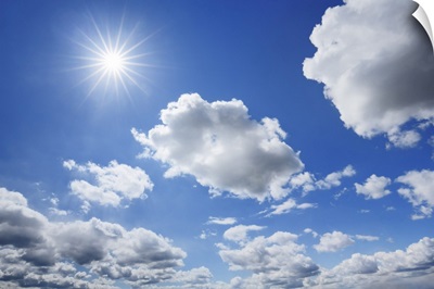 Cloud Impression With Sun, Germany, Bavaria, Upper Bavaria, Freising, Giggenhausen