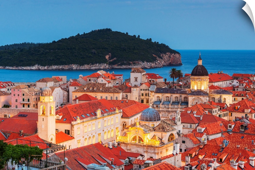 Croatia, Dubrovnik, Old Town At Dusk