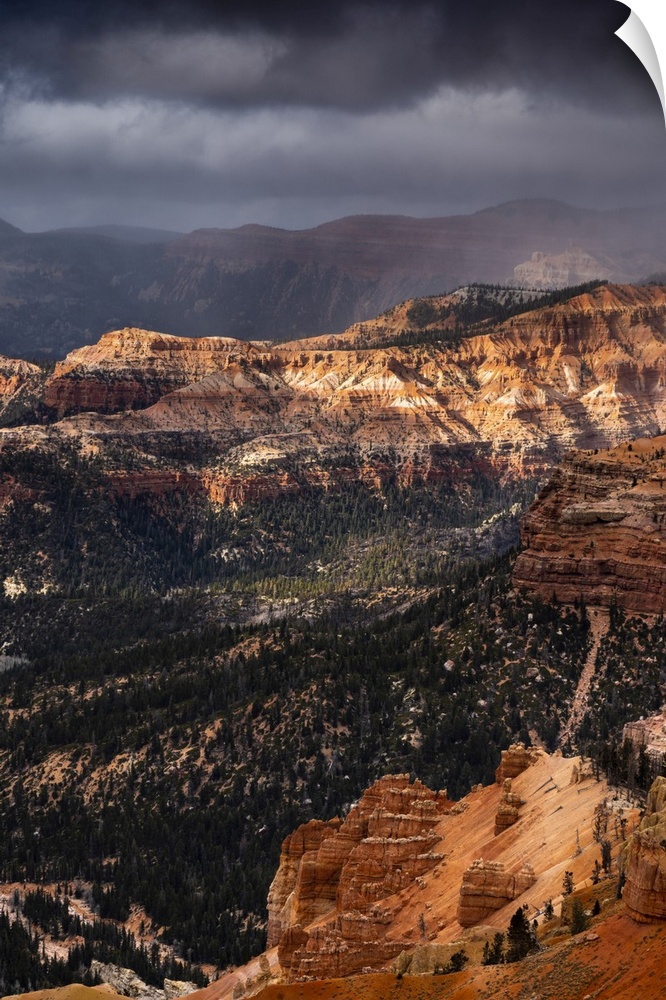 Dramatic weather approaching Point Supreme Overlook, Cedar Breaks National Monument, Utah, Western United States, USA