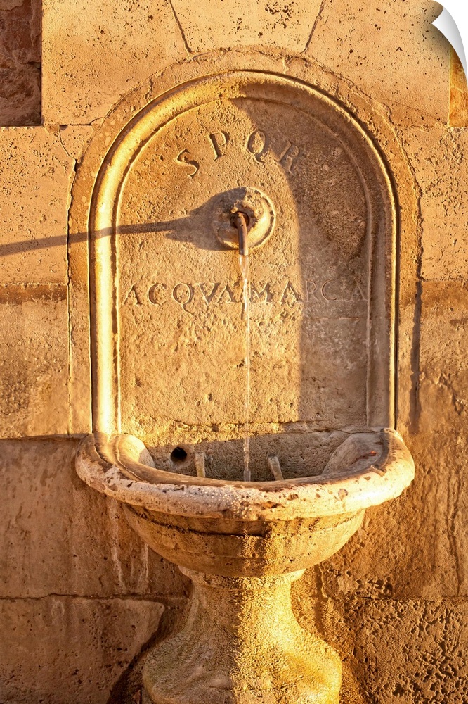 Drinking fountain, Piazza del Campidoglio, Rome, Lazio, Italy, Europe.