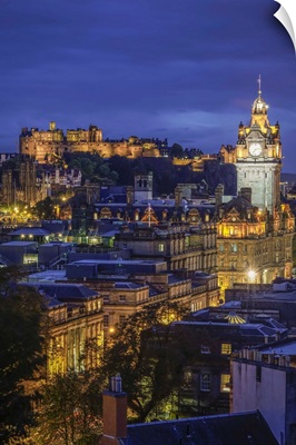 Edinburgh Castle, Balmoral Hotel Clock Tower At Dusk, Calton Hill, Edinburgh, Scotland