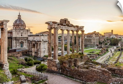 Europe, Italy, Rome, The Forum Romanum With The Saturn Temple At Dawn