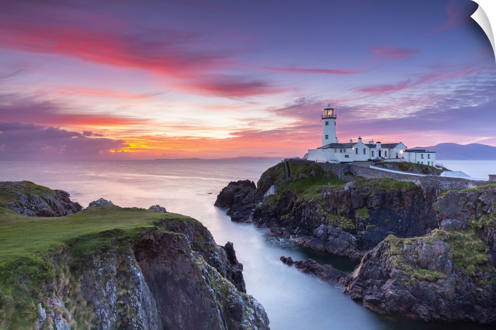 Fanad Head lighthouse at sunrise, County Donegal, Ulster region, Ireland.