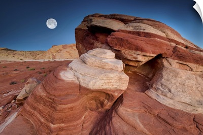 Full Moon Over Rock Formations, Valley Of Fire State Park, Nevada