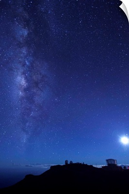 Hawaii, Maui, Haleakala National Park, Science City Observatories and Milky Way