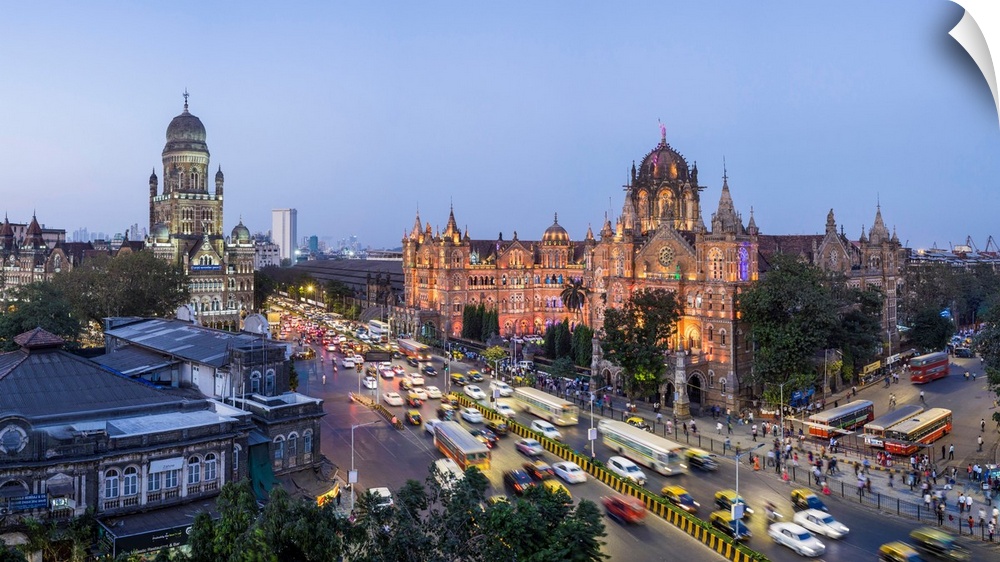 India, Mumbai, Maharashtra, Chhatrapati Shivaji Maharaj Terminus Railway Station (CSMT), (Formerly Victoria Terminus), UNE...