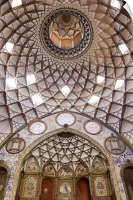 Iran, Kashan, Khan-e Boroujerdi, traditional carpet merchant's house