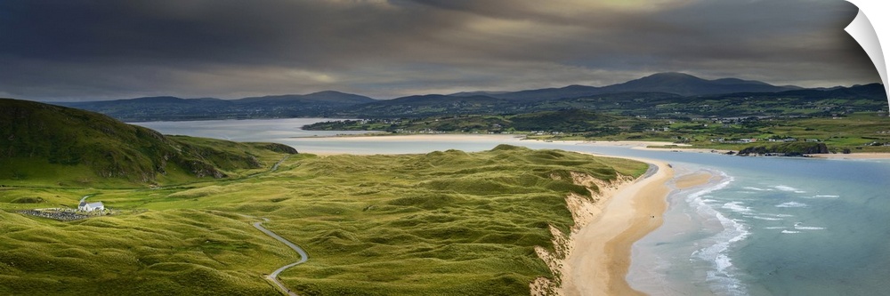 Ireland, Co. Donegal, Inishowen, Malin head, lagg, Five fingers strand and St. Mary's church.