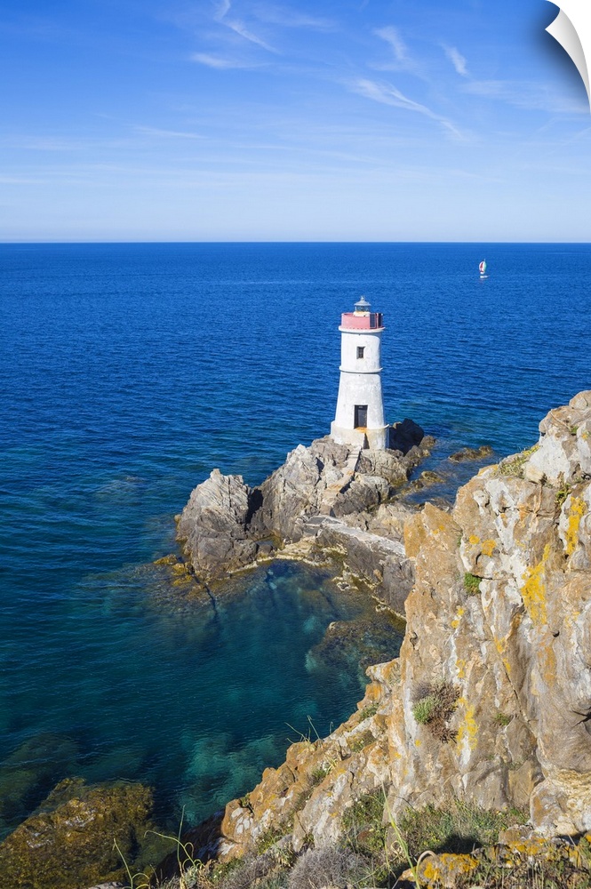 Italy, Sardinia, Porto Cervo, Capo Ferro, Capo Ferro Lighthouse.