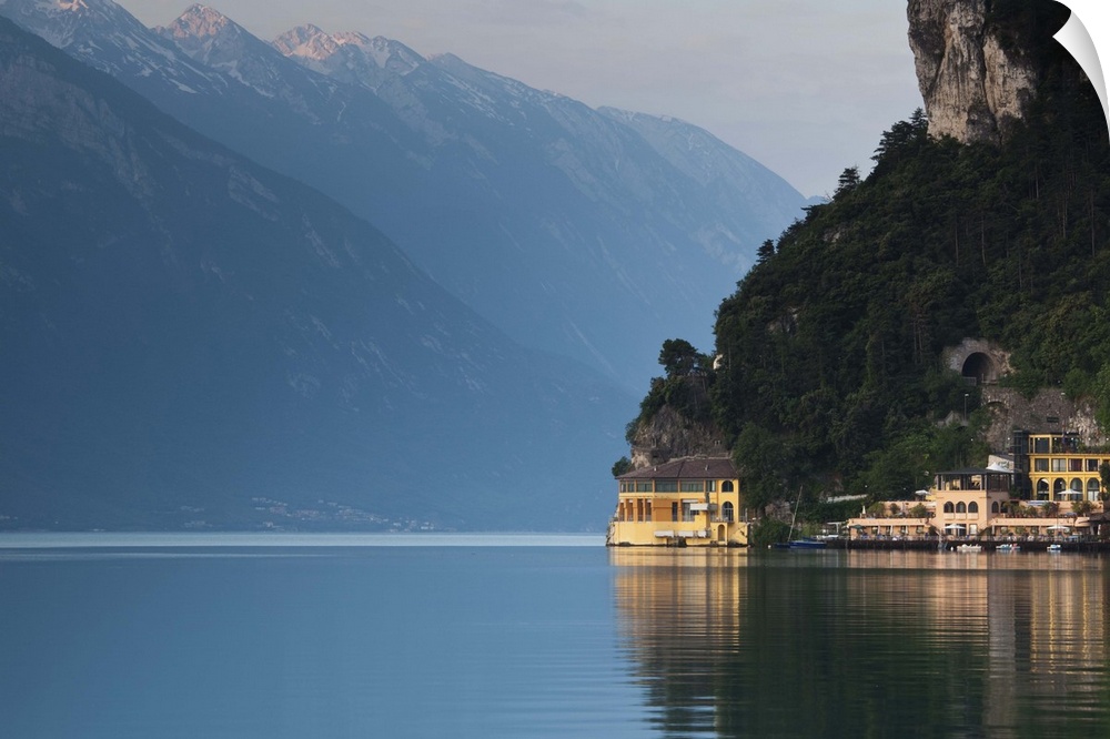 Italy, Trentino-Alto Adige, Lake District, Lake Garda, Riva del Garda, Excelsior Hotel at La Punta, dawn